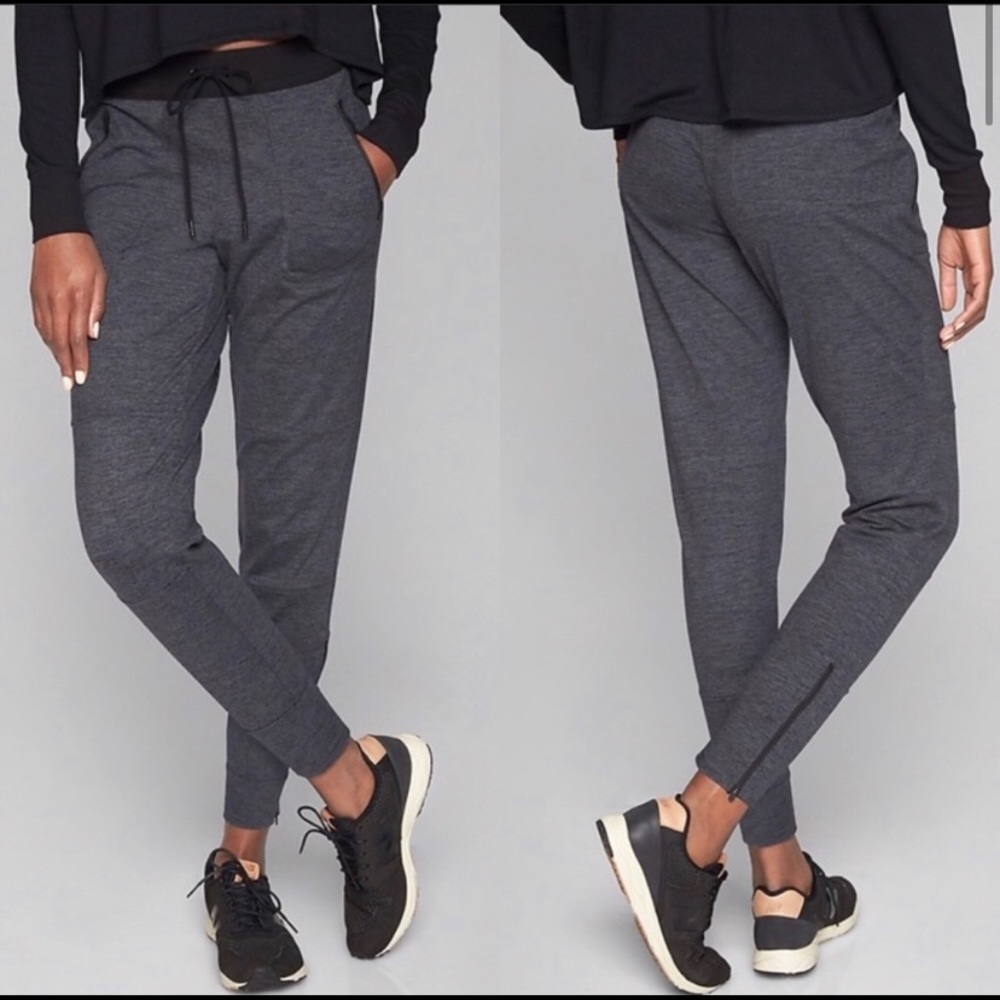 Athleta flux street joggers